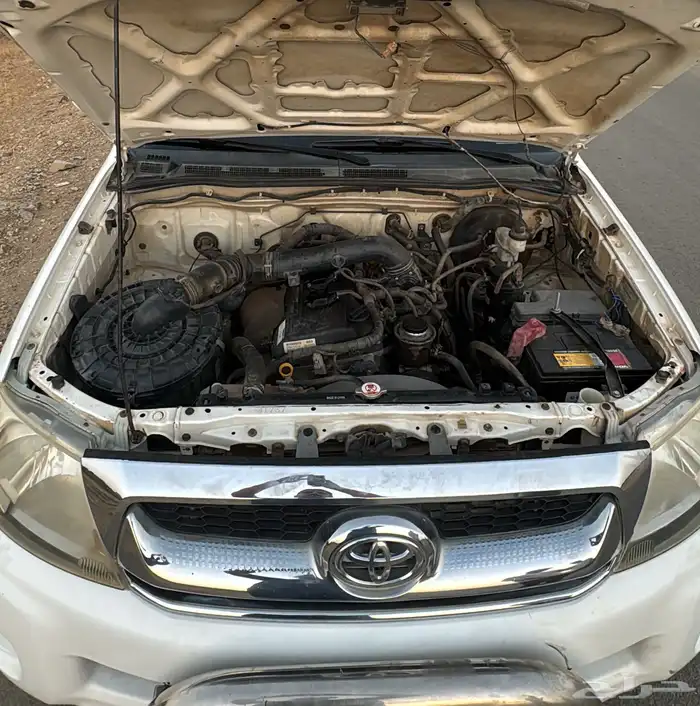 هايلوكس 2010 GLX مفحوص ومجدد للبيع سوم 29 الف والبيع قريب 7