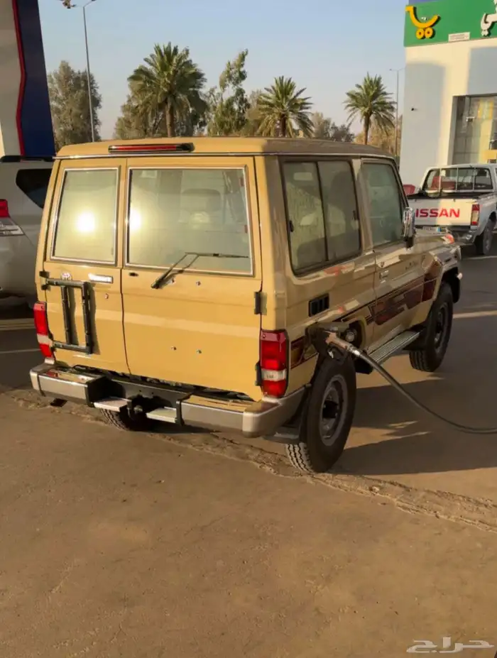 مطلوب جيب ربع 0