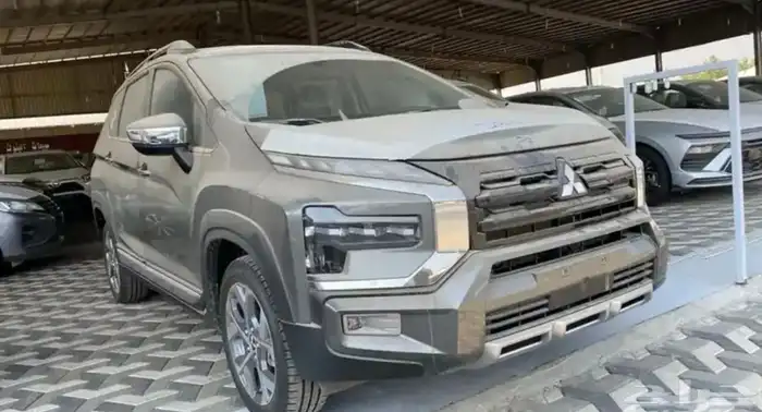 متسوبيشي اكسباندر كروس 2025 فل كامل بالنقد والتقسيط 0