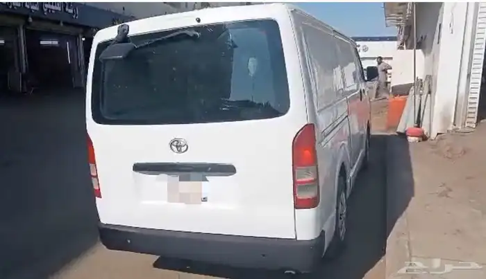 باص تايوتا 1