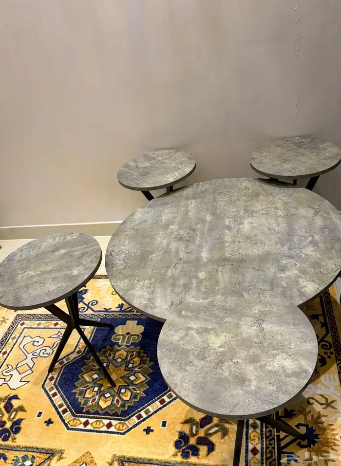 طاولة خدمة 0