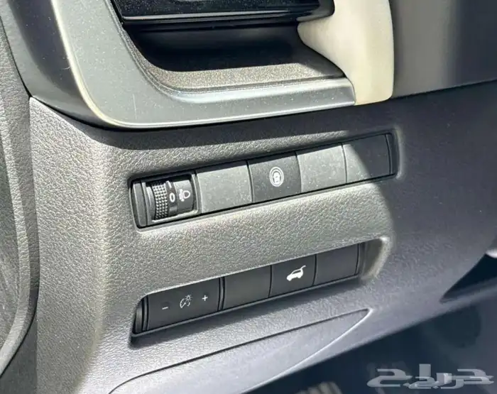 نيسان اكس تريل S ستاندر 2026 ( 5 مقاعد دبل و بدون دبل) 10