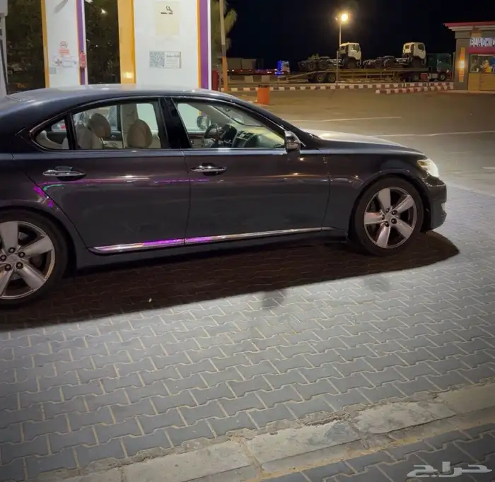 لكزس LS460 1