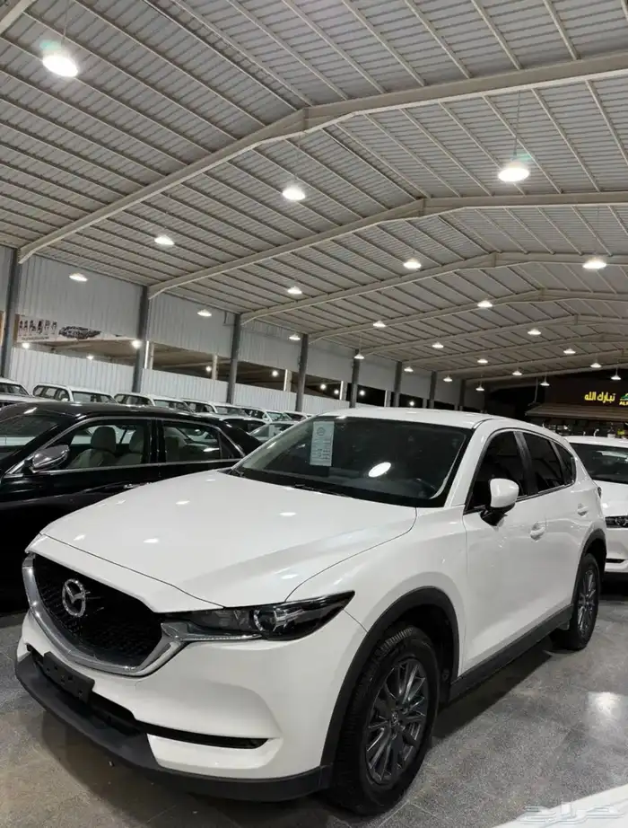 مازدا CX5 نص فل 2022 لدى معرض(عبيد الرشيدي) 2