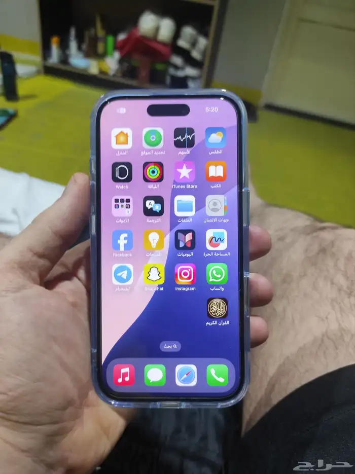 ايفون 16 عادي حاله ممتازه 1
