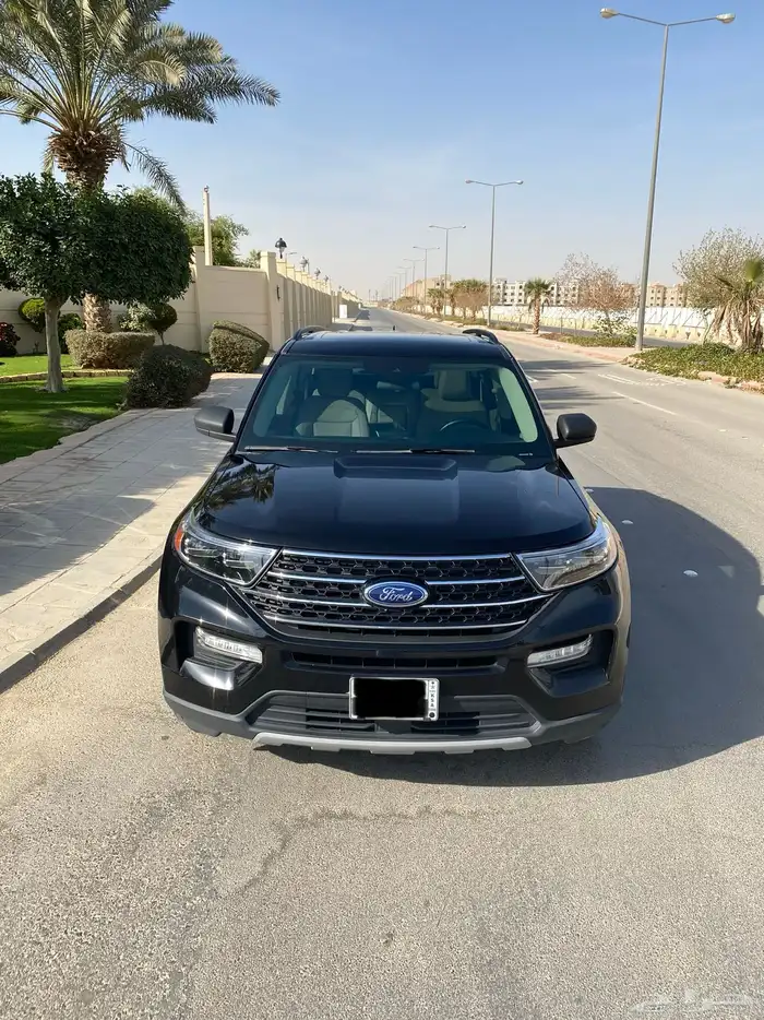 فورد اكسبلورر نظيف 2020 13