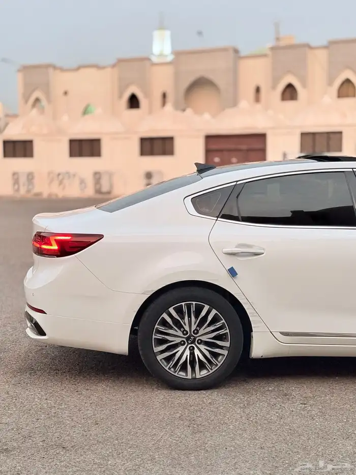 كيا كادينزا K7 فل كامل اعلى فئة 2020 مالك اول بودي وكالة 11