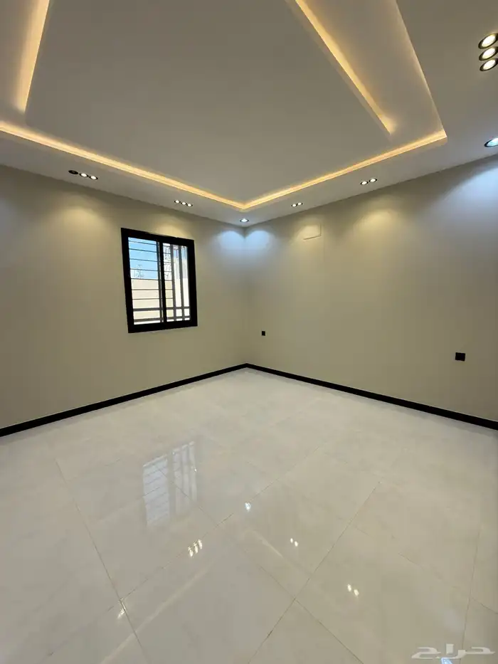 للبيع ارواف علوية وادوار أرضية حى الموسى موقع مميز 36