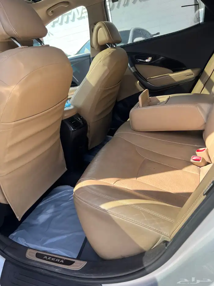 ازيرا 2015 فل كامل ممشى قليل نظيفه جدا 8