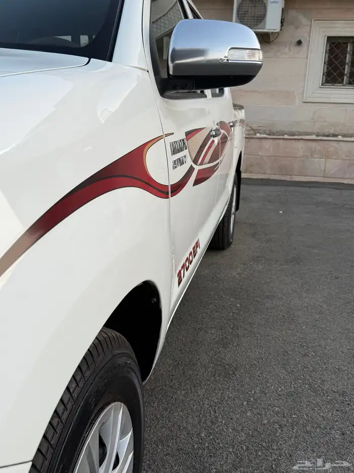 للبيع تويوتا هايلوكس 2015 غمارتين فل كامل 3