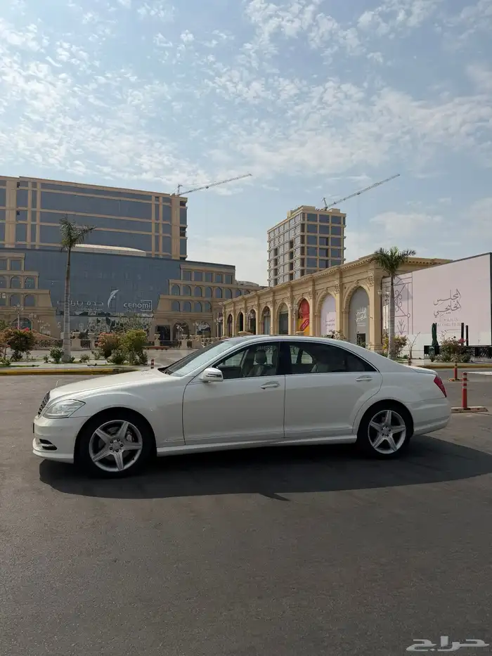 مرسيدس S300 بانوراما موديل 2013 جفالي 1