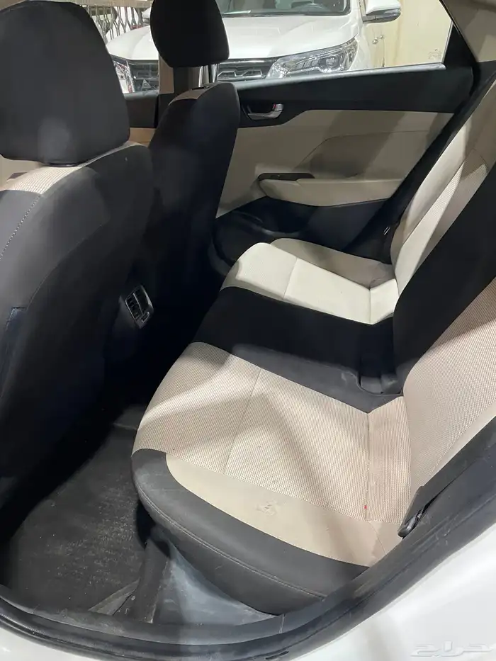 للبيع اكسنت 2019 27