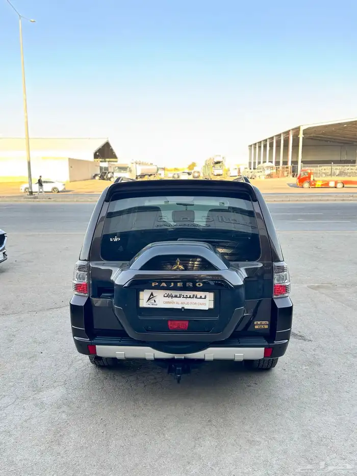 للبيع ميتسوبيشي باجيرو 2018 - فل كامل - مكينه 3800 4