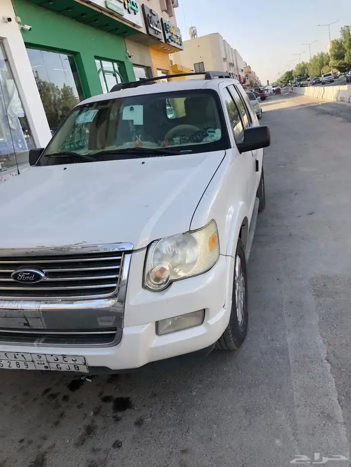 اكسبلورر موديل 2010 4