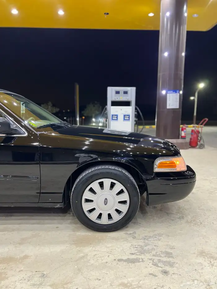 فورد كراون فكتوريا 2011 (( تم البيع )) 12