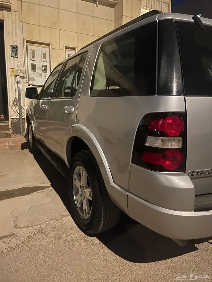 اكسبلورر 2010 4