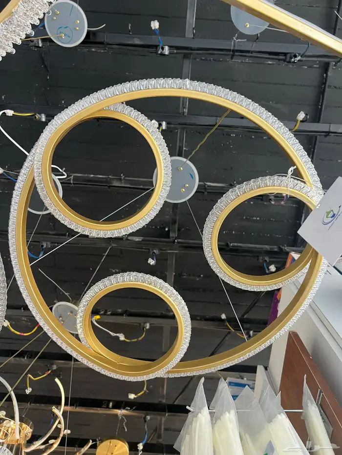 نجف ثريات 50