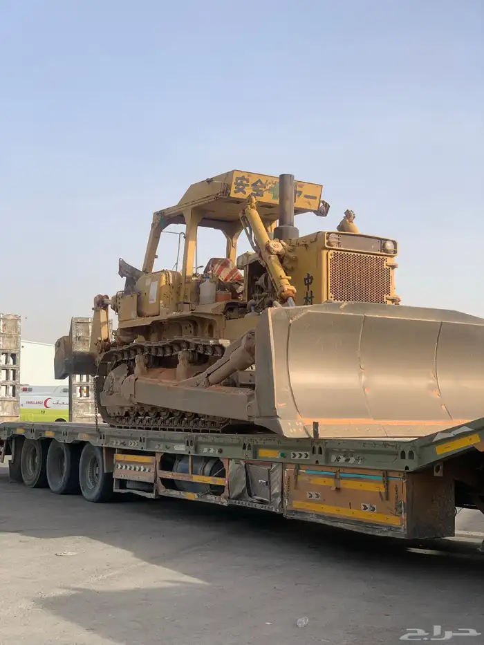 بلدوزرات كوماتسو 155 للإيجار 1