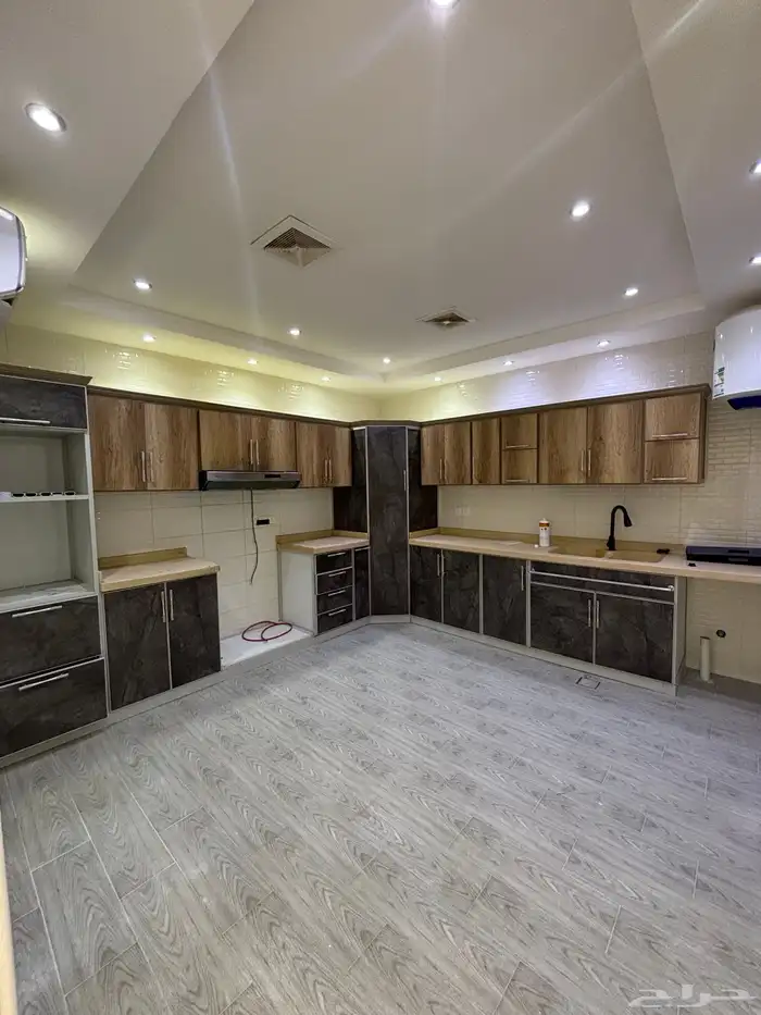 دور ارضي للإيجار ضرماء حي الريان 20