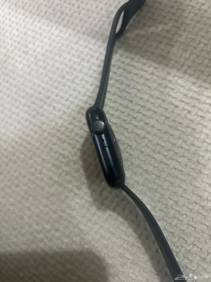 ساعة ابل جيل 9 4