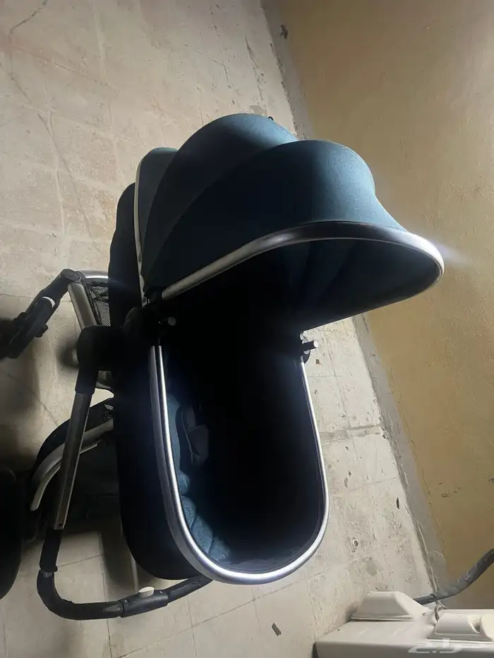 دراجة أطفال وسرير أطفال 4