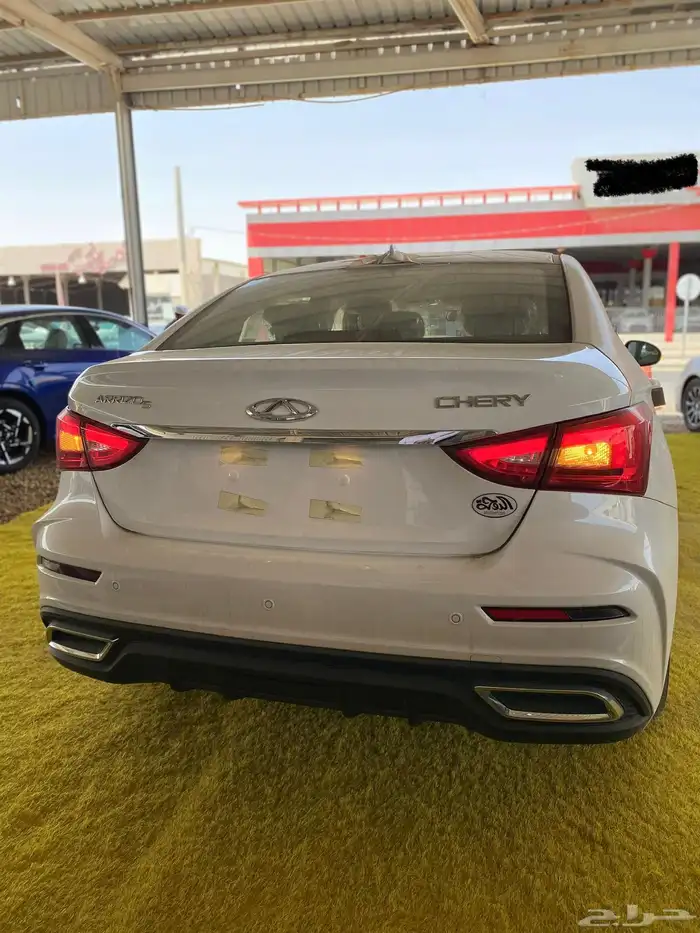 شيري أريزو 5 2026 مثبت سرعة شاشة معلومات وضعيات قيادة 2