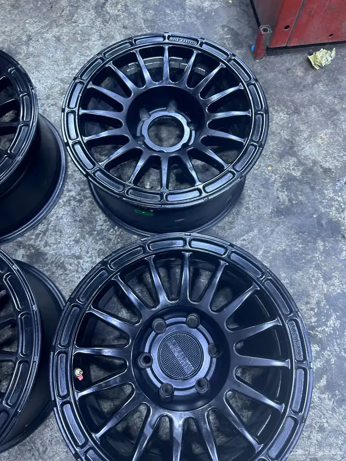 جنوط ميثود 6 مسمار اصلي مقاس 17 6