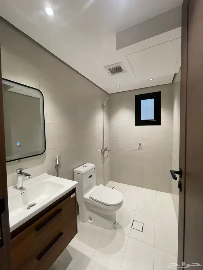 شقة مؤثثه حي السليمانيه 5