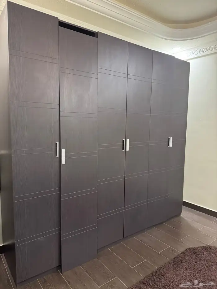 غرفة نوم نظيفة وكبيرة وقوية من ستي دبليو 1