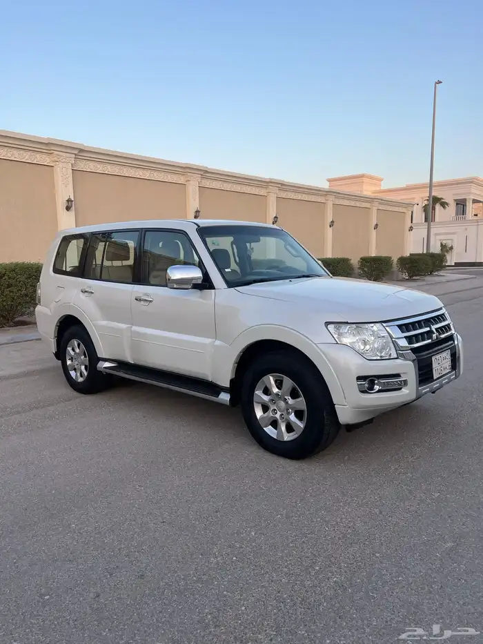 ميتسوبيشي باجيرو 2016 6