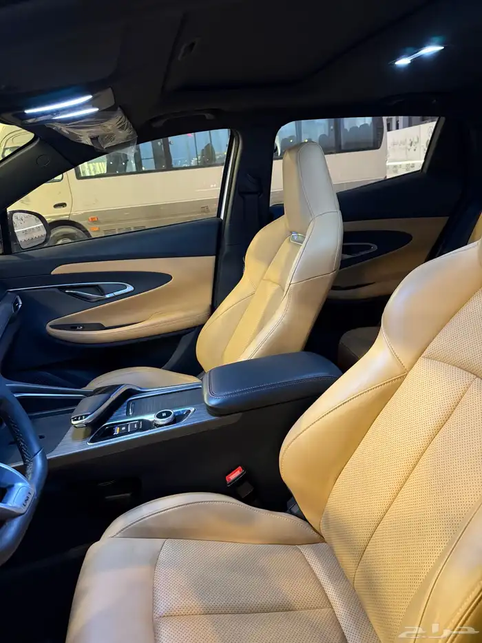 شانجان يوني تي 2023 ممشى قليل 7