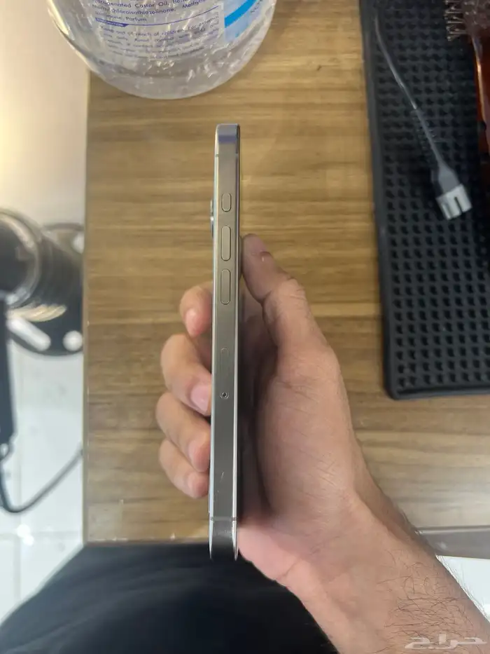 ايفون15برو تيتانيوم 2