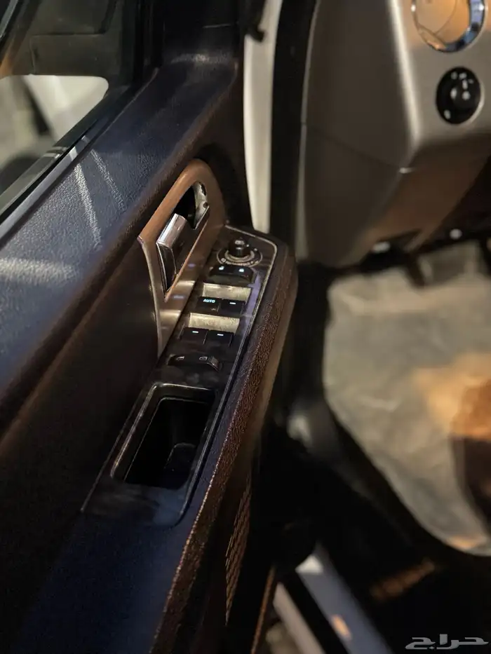 فورد اكسبيدشن 2015 7