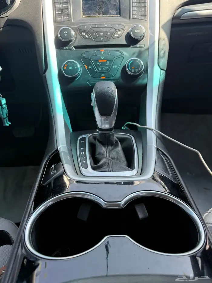 للبيع   فورد فيوجن   موديل 2015 15