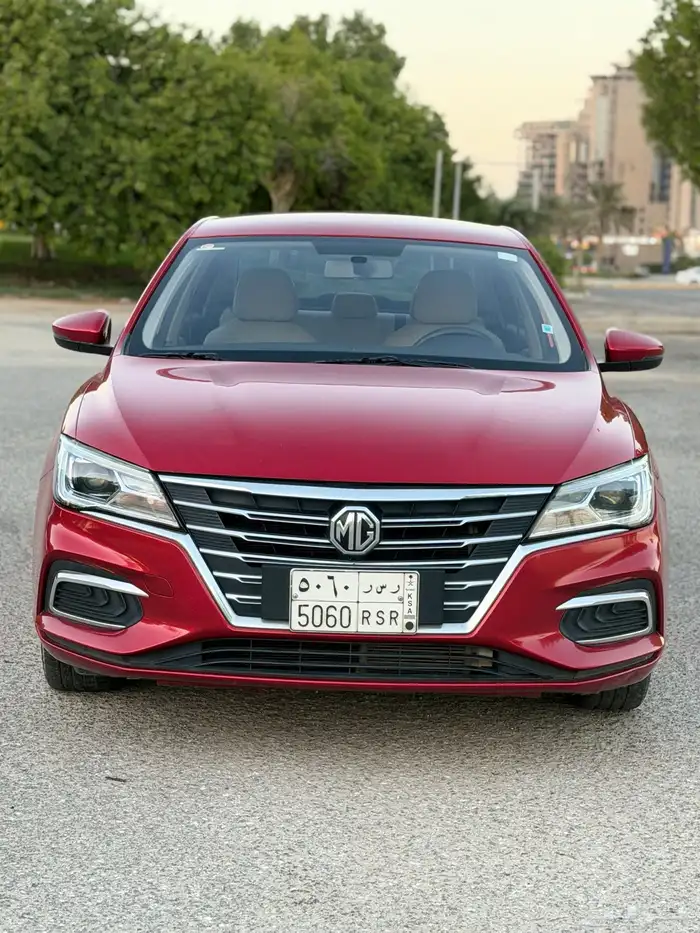 MG 5 2023 استندر للبيع بسعر مناسب 3