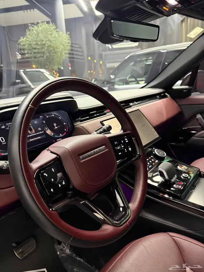 رنج سبورت 2023 اعلى فئه 8