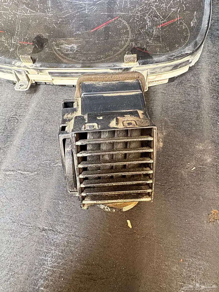 قطع غيار ازيرا 4