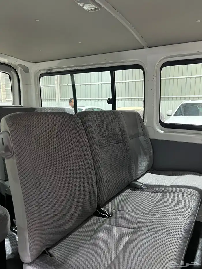 للبيع تويوتا هايس موديل 2007 بنزين (شبه أصفار) مخزن 21