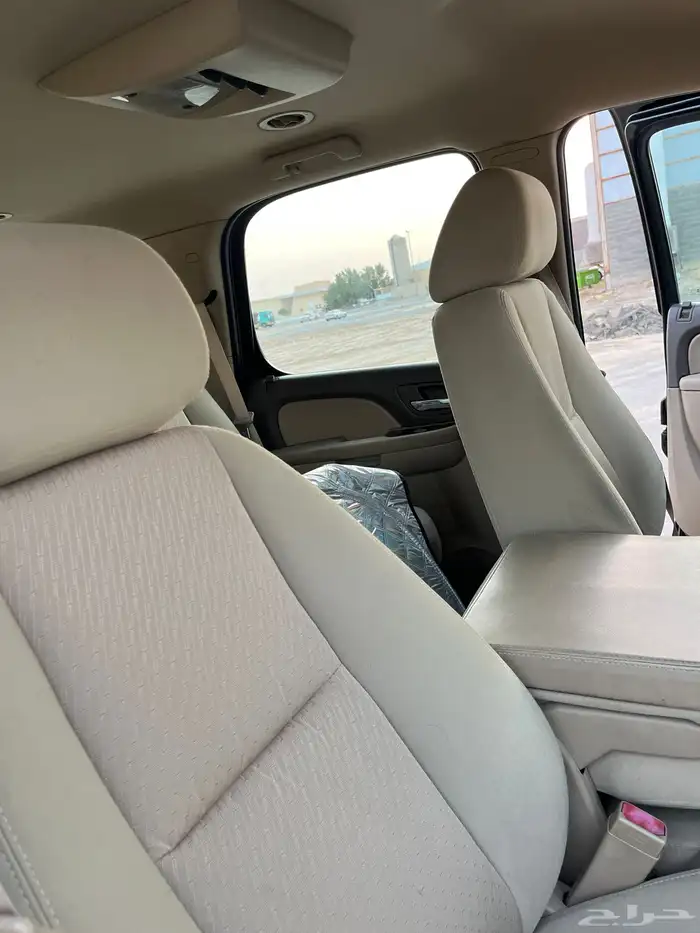 تاهو 2014 LT قصير ممشى قليل ونظيف للاستخدام 8