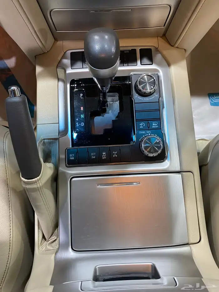 للبيع جيب في اكس ار 2020 عبداللطيف عداد 65 الف 21