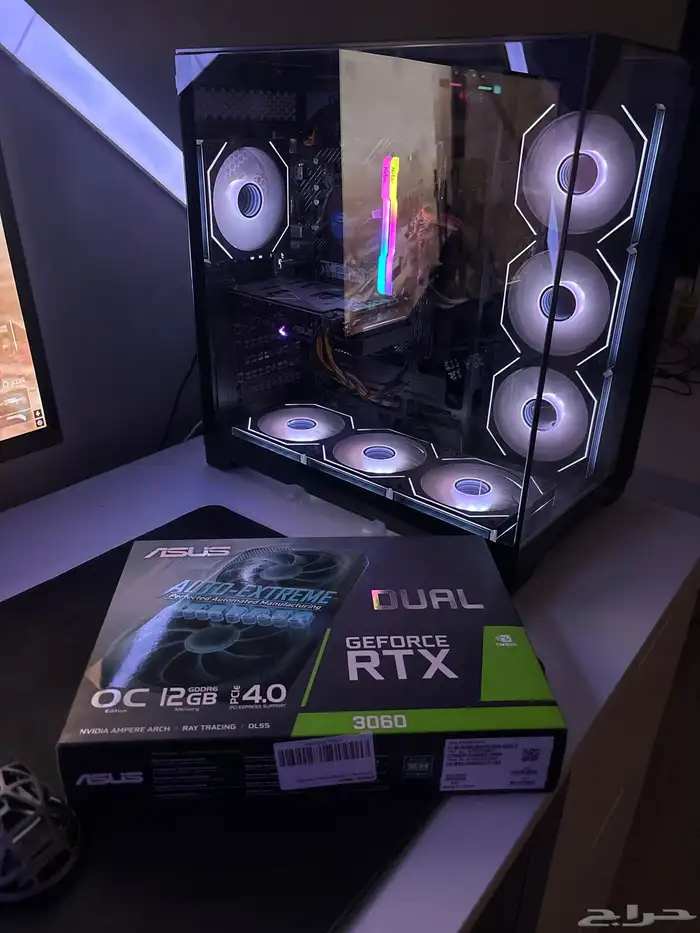 كرت 3060 12GB نضيف شاريه ب 1300 سومه اقل من700 لن ينضر لها 0