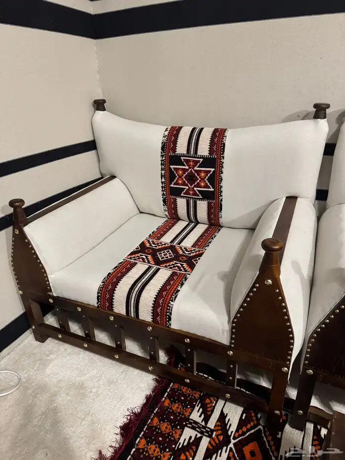 كنب اثاث تراثي مناسب للخيام جديد 1