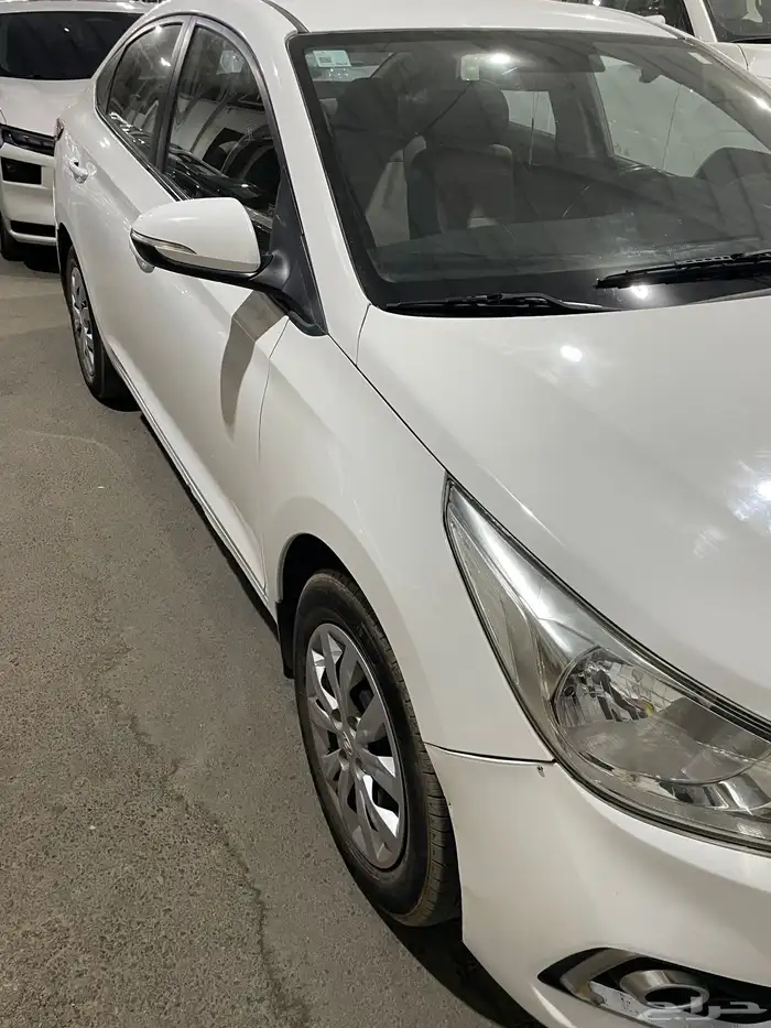 للبيع اكسنت 2019 14