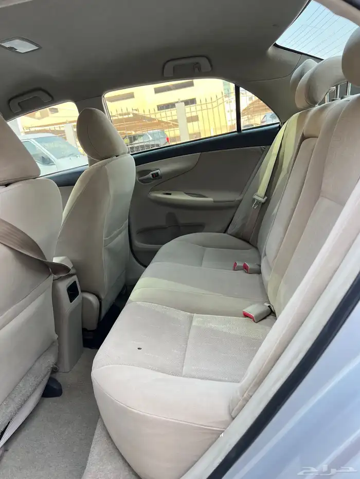 تويوتا كورولا موديل 2013 نظيف 24