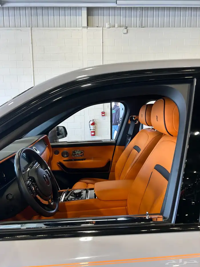 رولز رويس كولينان 2023 3