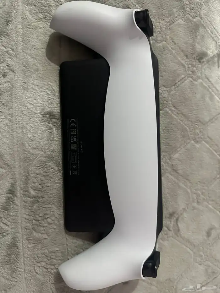 جهاز السوني المحمول Playstation portal ابيض جديد 2