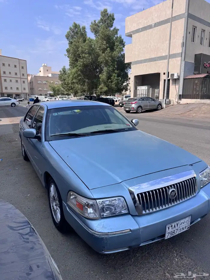 فورد جراند ماركيز 2