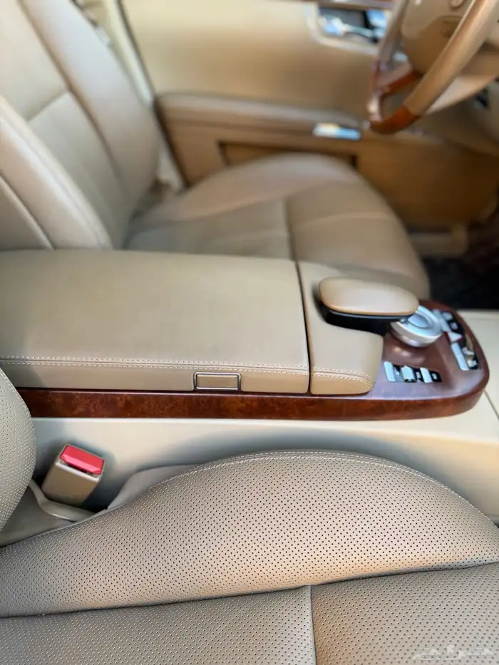 مرسيدس 2008 مخزنه ماشيه 21 الف وكاله 65