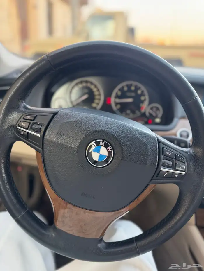 للبيع بي ام استخدام شخصي ونظيف ولله الحمد 10