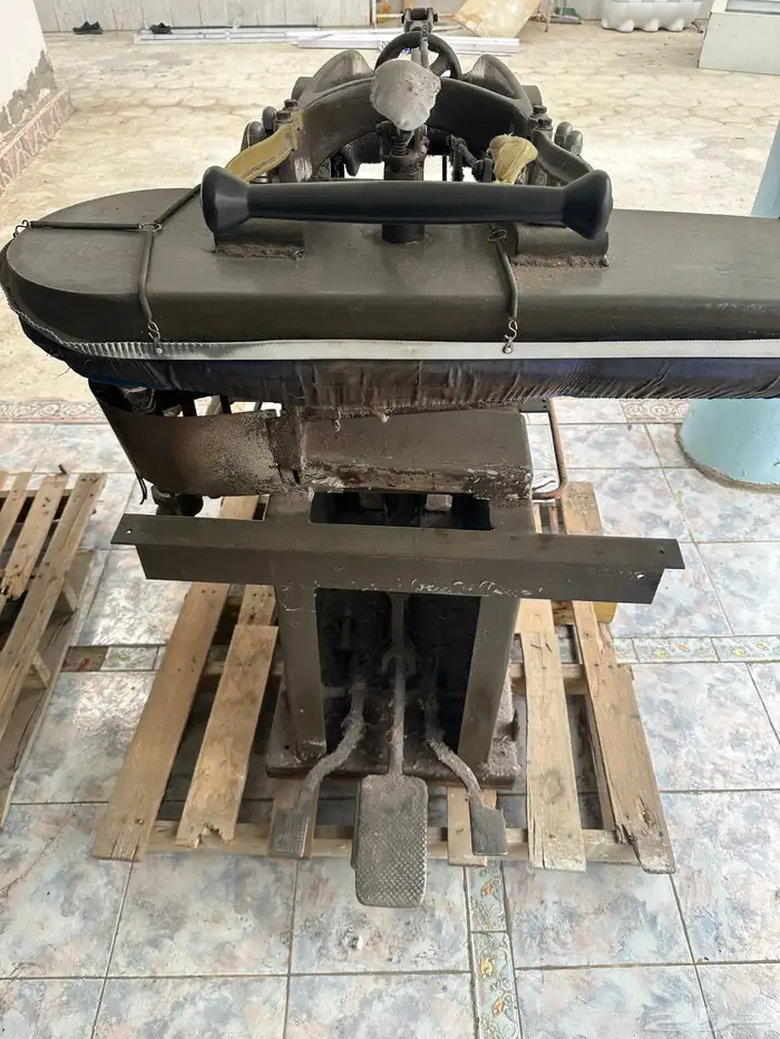 معدات مغسله ملابس للبيع 4